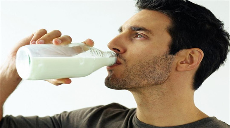 متخصصون: هذه هي فوائد شرب الحليب قبل النوم