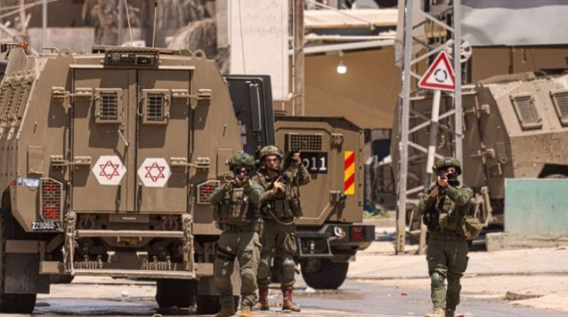 جيش الاحتلال يستنفر بالضفة الغربية عقب عملية إطلاق نار قرب مستوطنة
