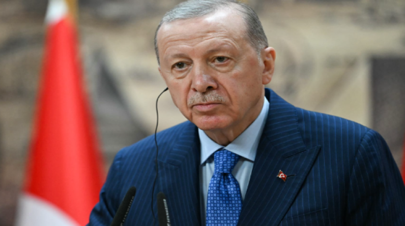 أردوغان: يجب محاسبة الحكومة الإسرائيلية أولا على الدمار الذي أحدثته ثم البدء في عملية إعادة الإعمار بغزة