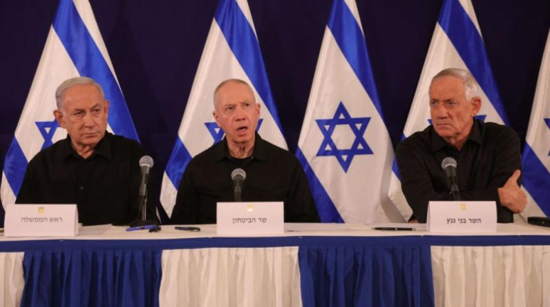 انقسام في الداخل.. وزير بحكومة الحرب الإسرائيلية يعترف بحدوث فشل خطير