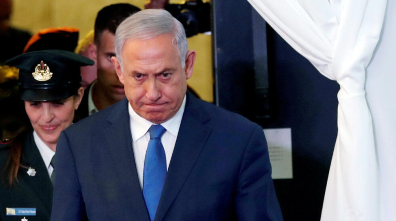 مسئولون إسرائيليون:نتنياهو يفوت كل فرص إتمام صفقة تبادل الأسرى